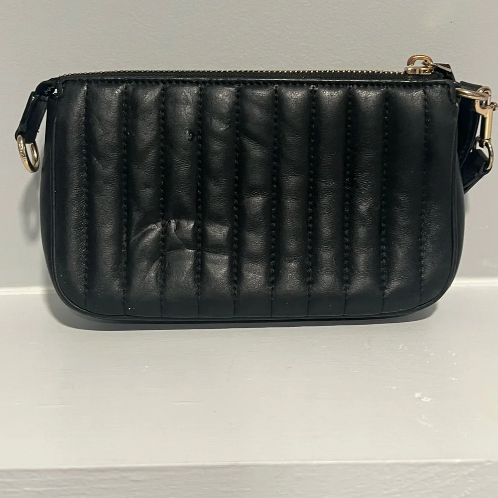 Coach Nolita 19 Quilted Leather Wristlet – Black & Gold Hardware - Picture 5 of 13